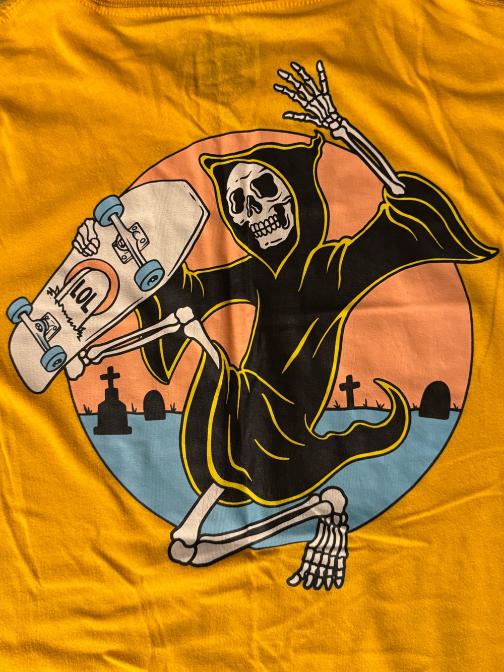 Cactus & Skull golden yellow skateboard death graphic short sleeve tee